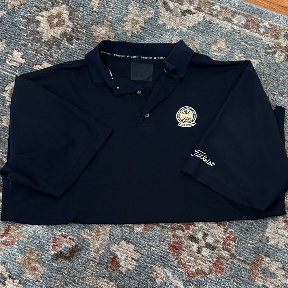Titleist Dark Blue Men's Golf Polo with Logo XL